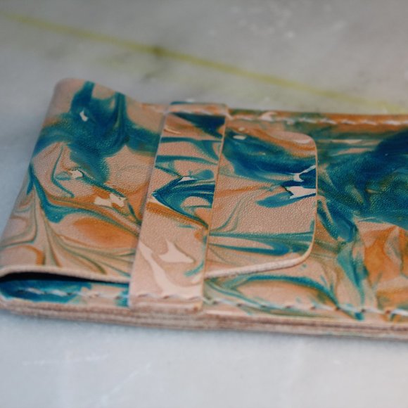 Unique handmade card wallet with full grain leather - Picture 3 of 5